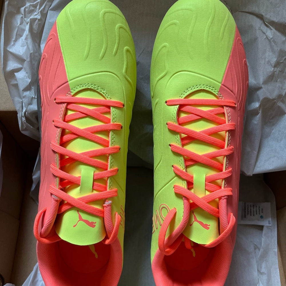 PUMA ONE FG/AG soccer cleats